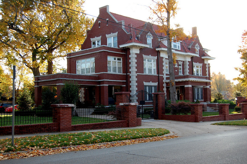 Tulsa Homes for Sale in Midtown Tulsa, downtown Tulsa and historical