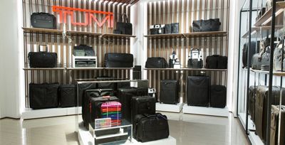 TUMI Store North Michigan Avenue Temporarily Closed Tumi United
