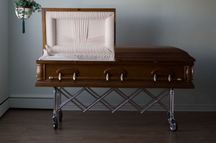 5 Burial Casket Types And Materials McDougal Funeral Home Tunexp
