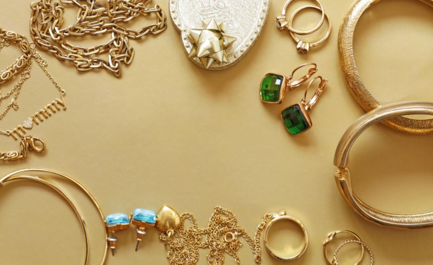 10 Ways You Can Use Gold In Your Everyday Life AAA Jewelers Tunexp