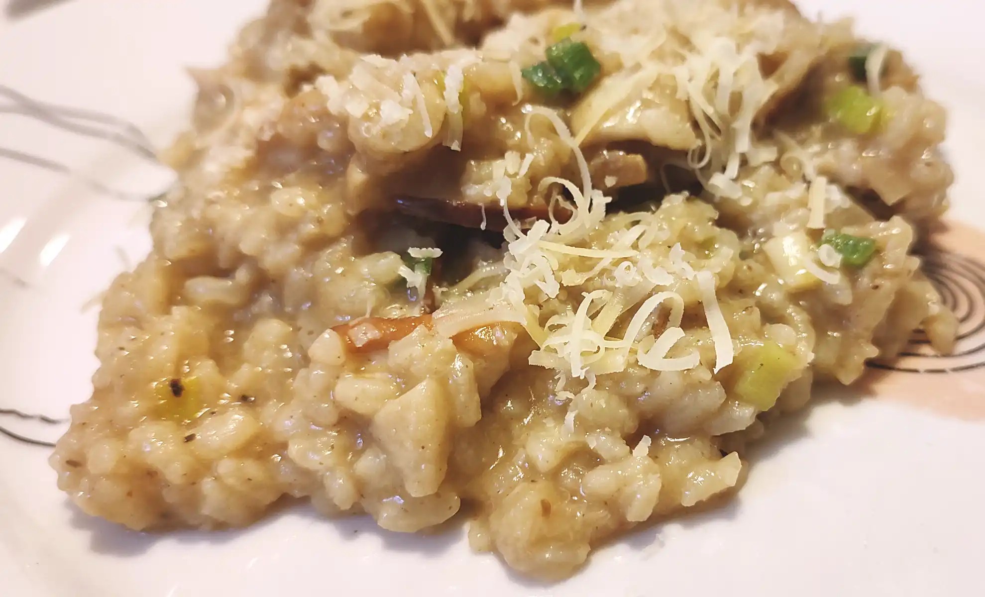 Creamy Risotto With Dried Porcini Mushrooms (Video)