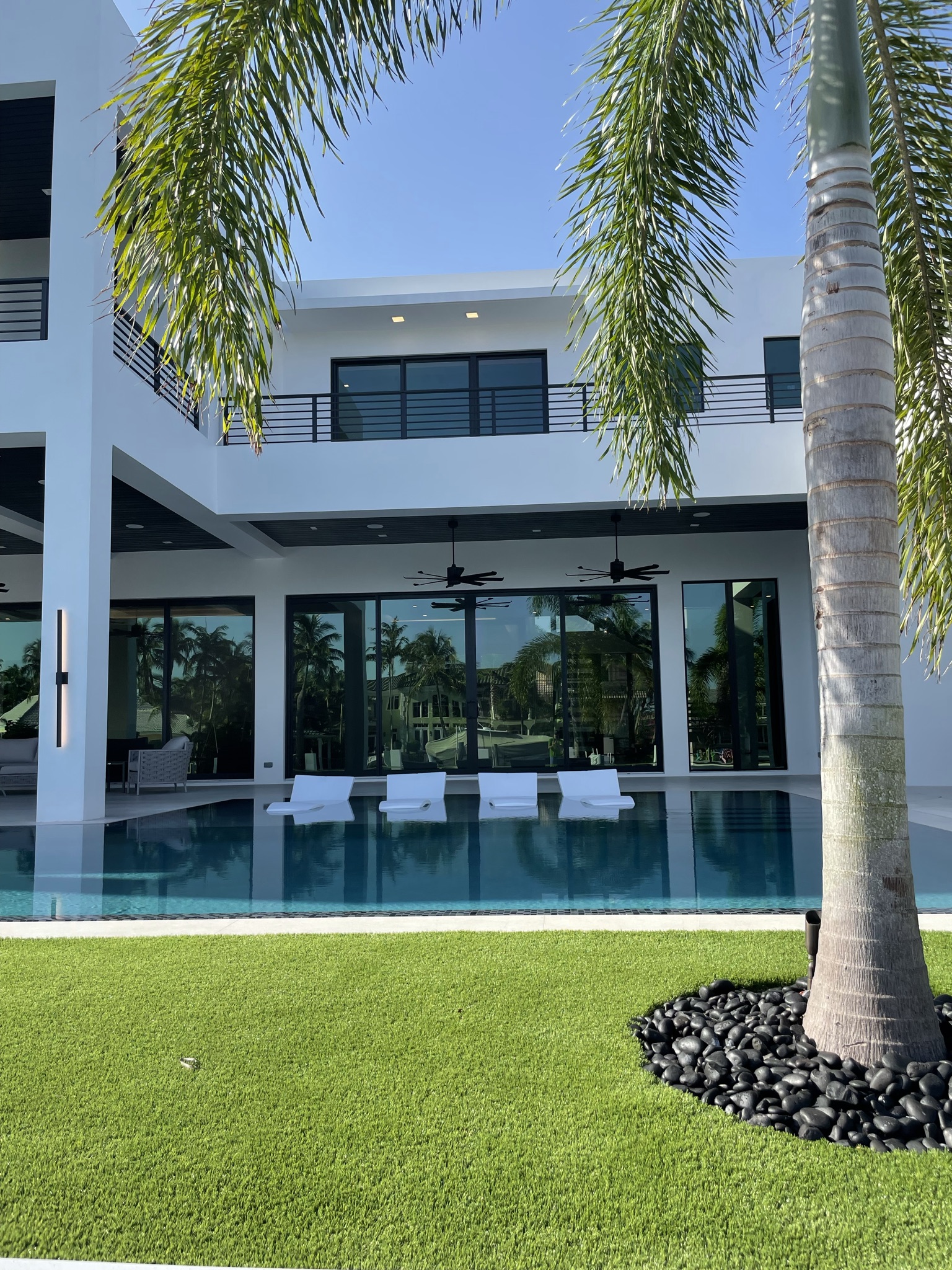 Barron Fort Lauderdale Turf and Vine