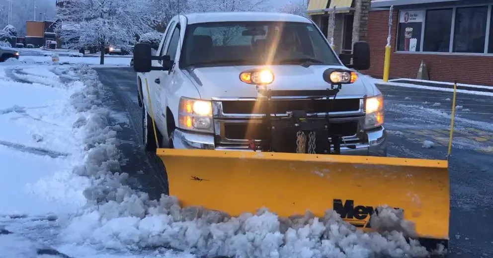 Why Your Landscape and Snow Removal Company Should Be the Same