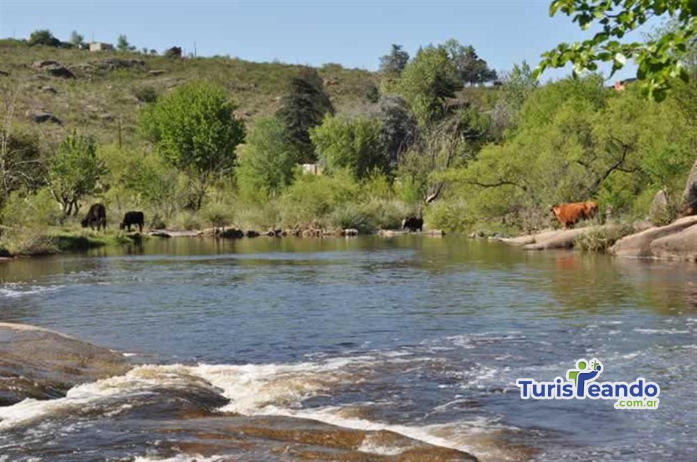 Turisteando 】 BALNEARIO LA OLLA EN PARQUE SÍQUIMAN