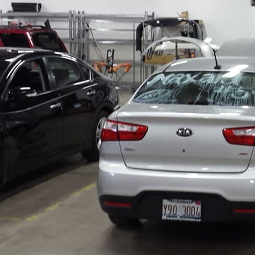 Tips for Buying That New Car Auto Body Repair Shop in East Peoria, IL