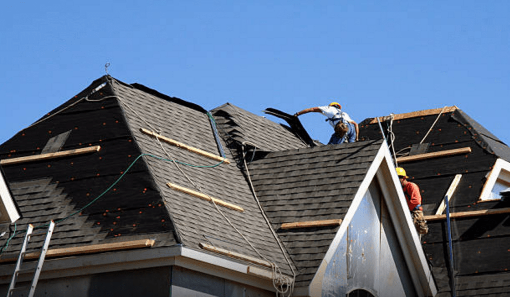 Necessary Safety Precautions during Roof Work