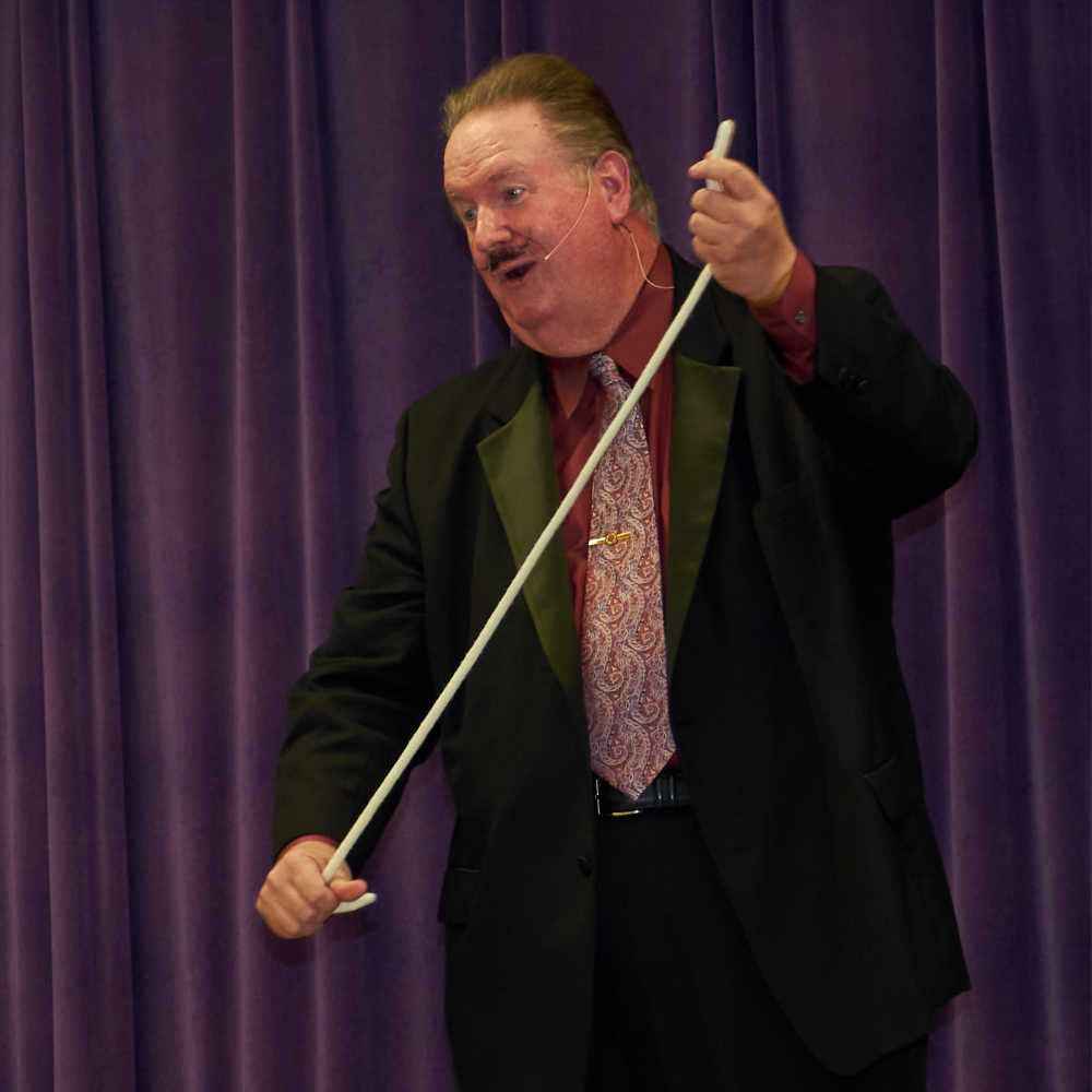 Remembering Dan Garrett (19512023) Atlanta and Memphis Magician