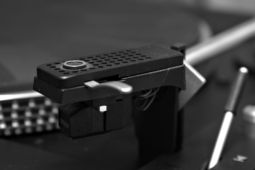 MM vs. MC cartridges explained Turntable Adjustment