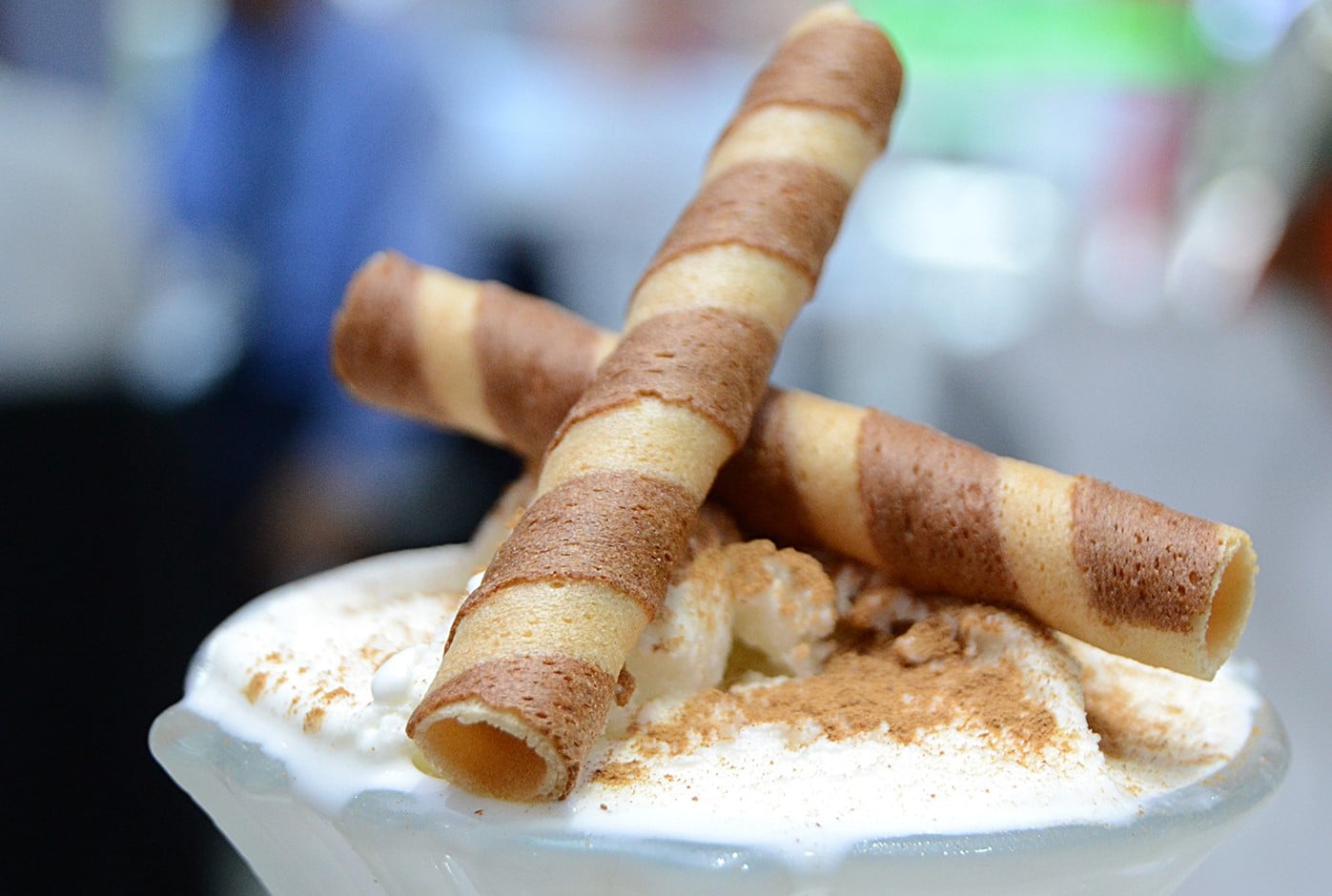 Los barquillos de turrón son el toque crujiente más utilizado en helados