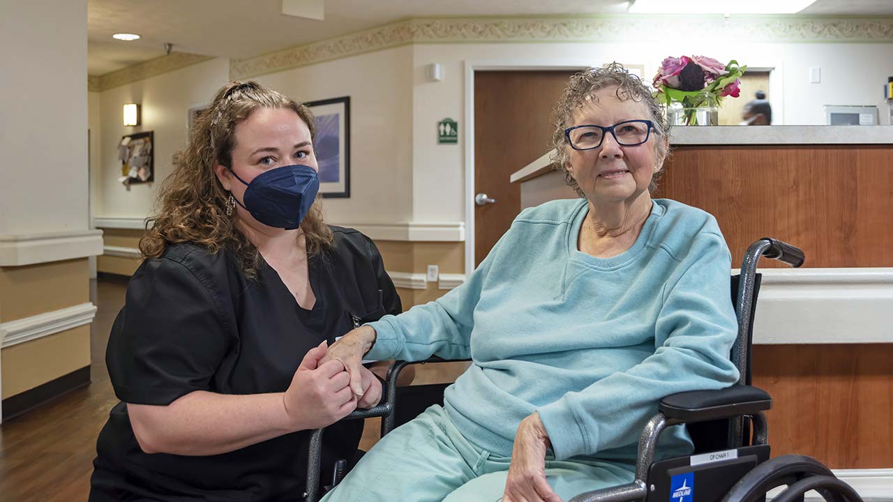 Charlton Place Rehabilitation & Health Care Center Deatsville, AL