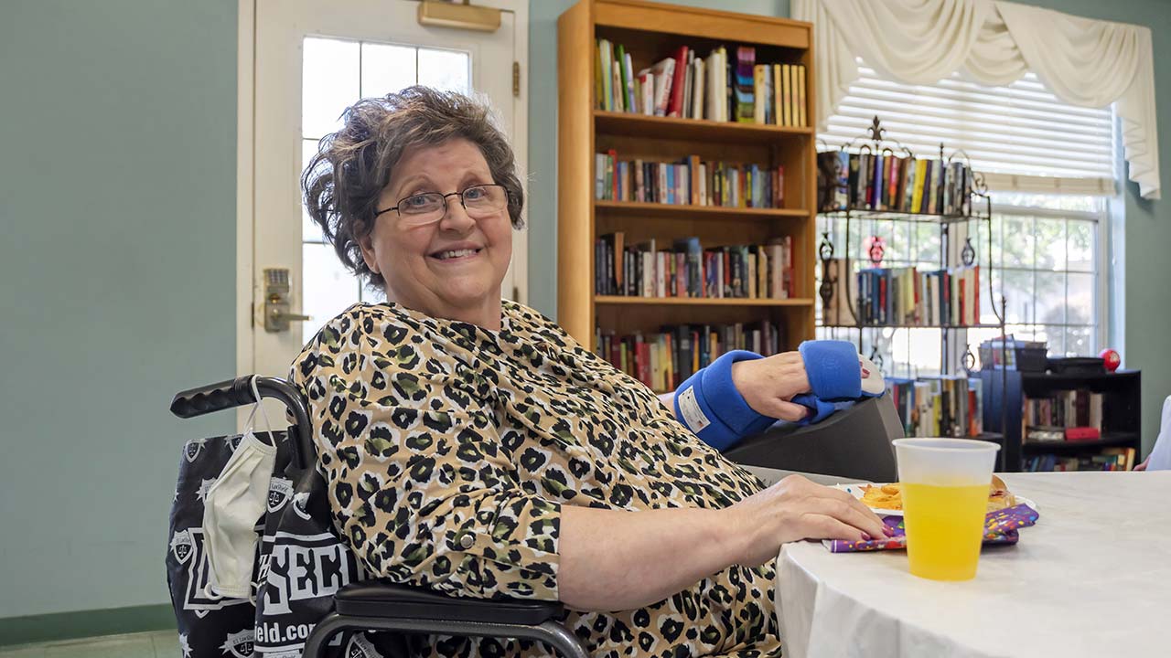 Charlton Place Rehabilitation & Health Care Center Deatsville, AL