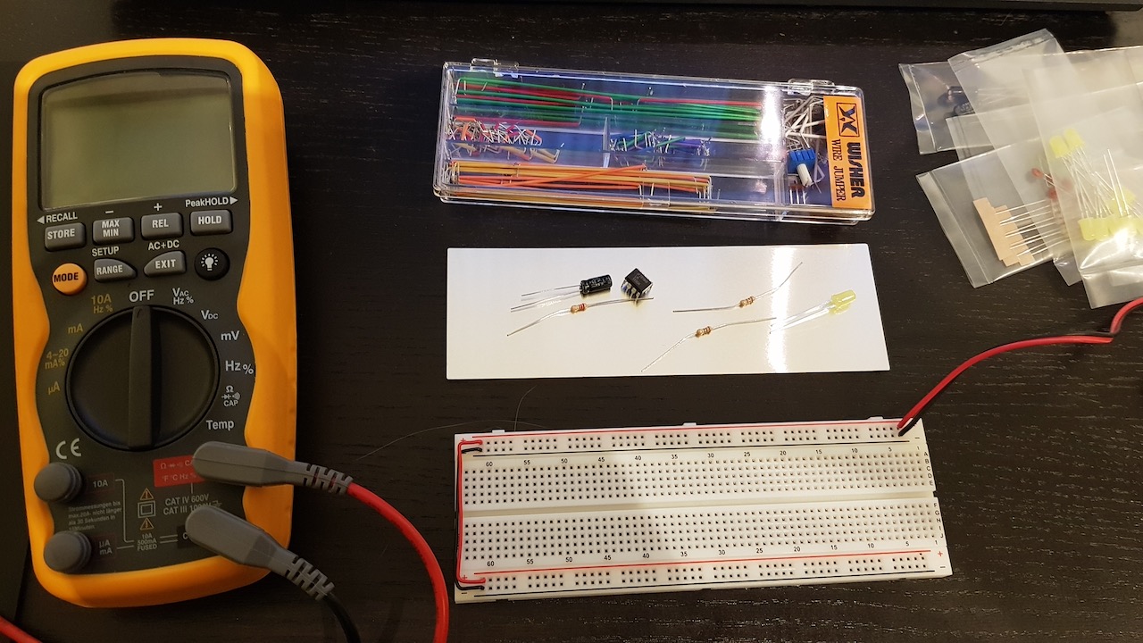 Ben Eater 6502 Kit — Day 02 A clock module · 6502 Tutorial
