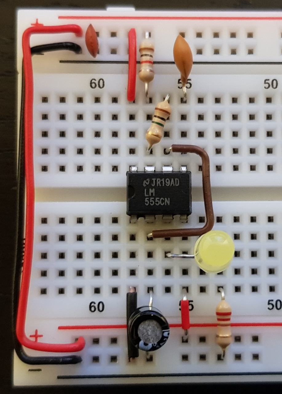 Ben Eater 6502 Kit — Day 02 A clock module · 6502 Tutorial