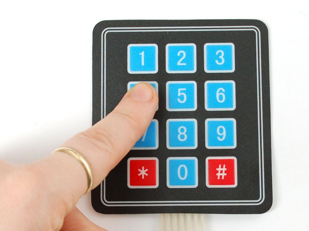 Connect a Raspberry Pi Keypad Code Lock
