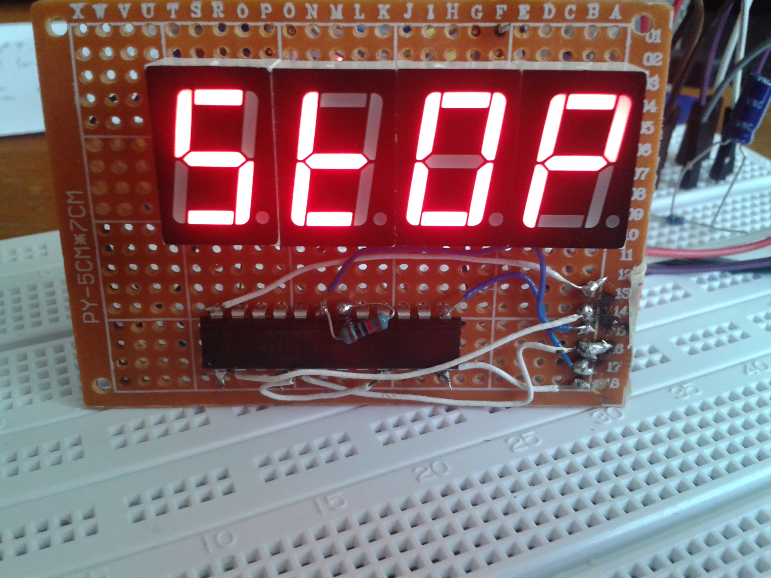 7 Segment Display (Anode) with MAX7219 / MAX7221 and Raspberry Pi