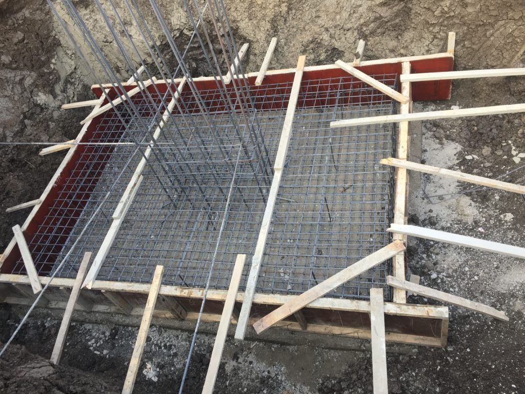 What is the time of Deshuttering? which type shuttering we have to use.