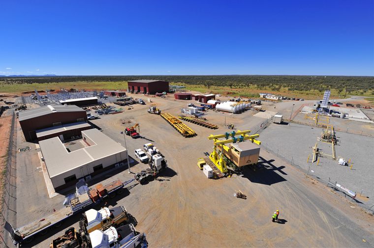 Delivering the Power to Alice Springs Tutt Bryant