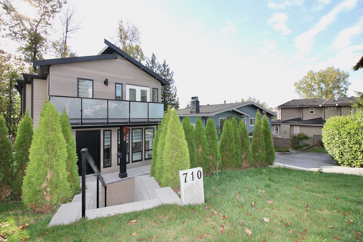710 Alderson Avenue, Coquitlam Team Vince Chan