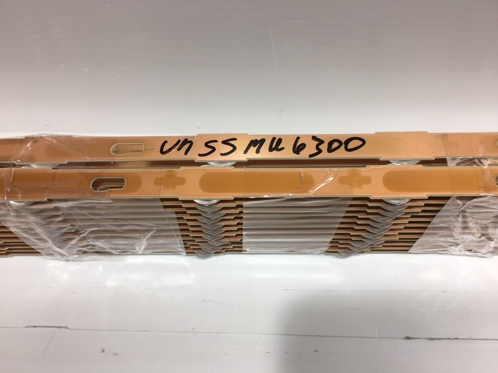 Samsung BN9640099A/BN9640100A Replacement LED Backlight Strips (12