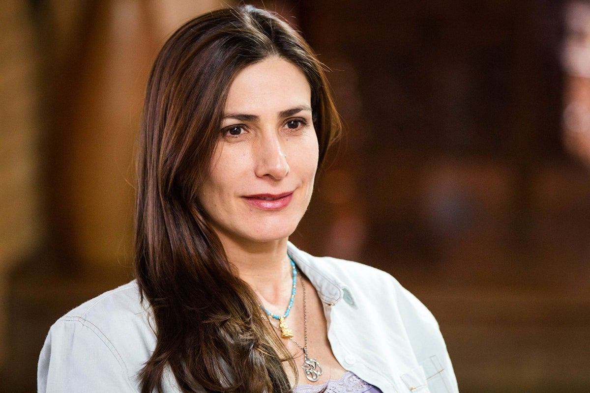 De 29 a 102 anos quantos anos têm ou teriam os artistas de O Cravo e a