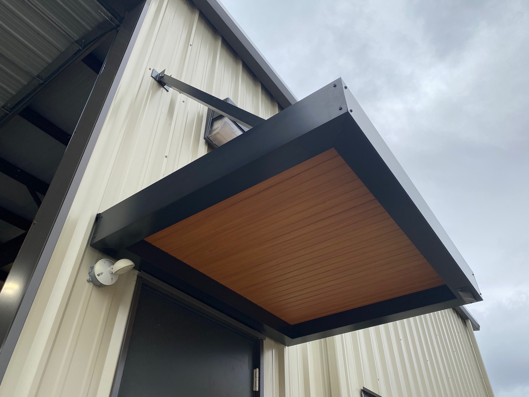 Series 2000c Custom Design Tennessee Valley Metals