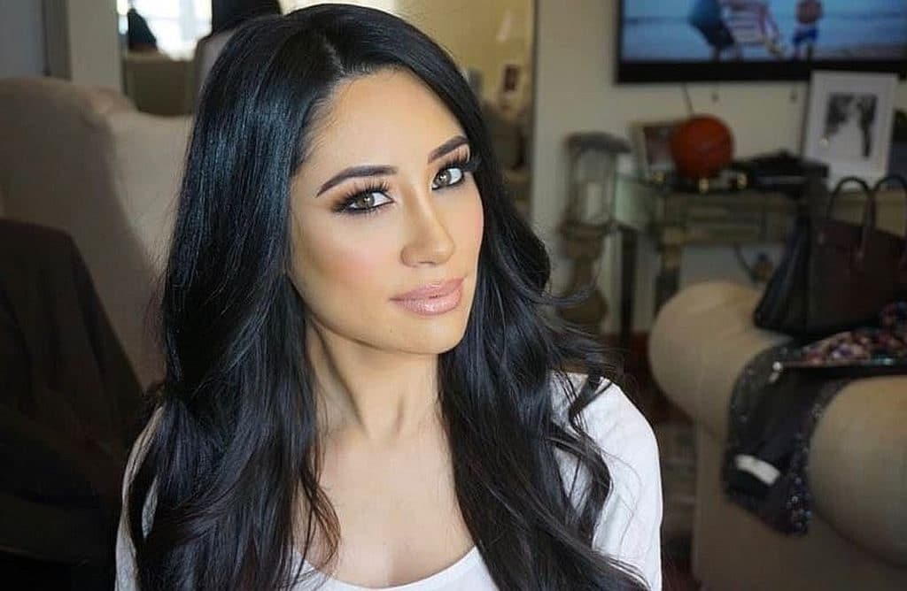 5 Things You Didn’t Know About TLC’s Hair Goddess TVovermind