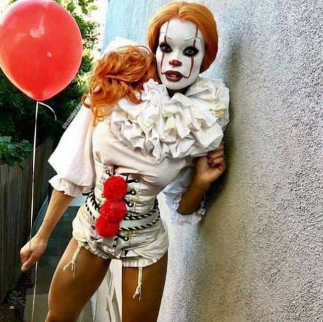 A Female Pennywise Costume Trend Has Arisen for Halloween