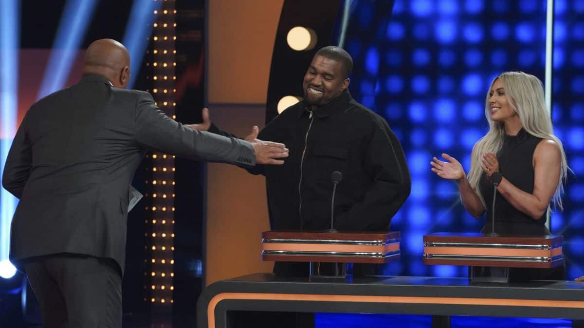 How Does Celebrity Family Feud Get Such Huge Guests? TVovermind