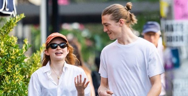 Sadie Sink Boyfriend History And Other Personal Facts Tvovermind