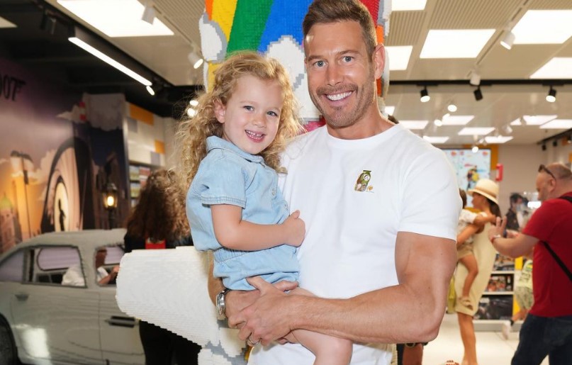 Who is Tom Hopper’s Lovely Wife, Laura? TVovermind