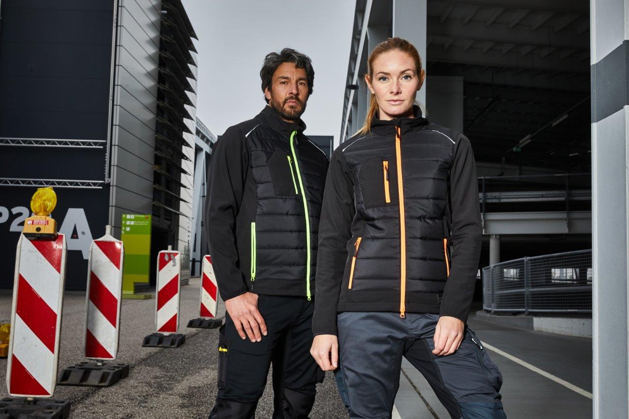 „Crossover“Styles für Beruf und Freizeit • TVPTextil