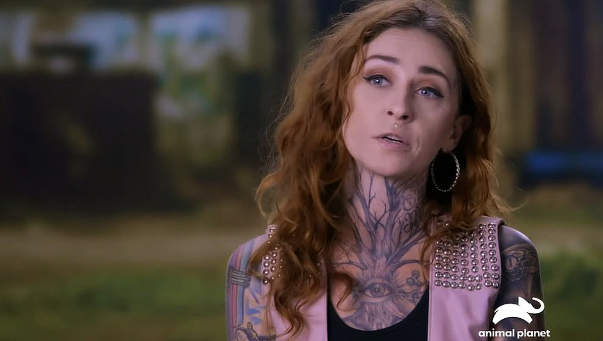 'Pit Bulls & Parolees' Exclusive Mariah and Spencer Rescue Abandoned