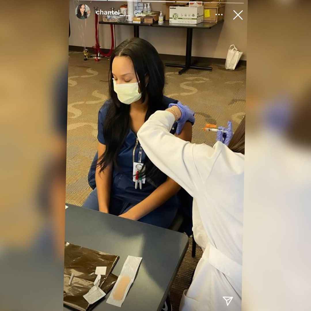 'The Family Chantel' Nurse Chantel Everett Gets COVID19 Vaccine