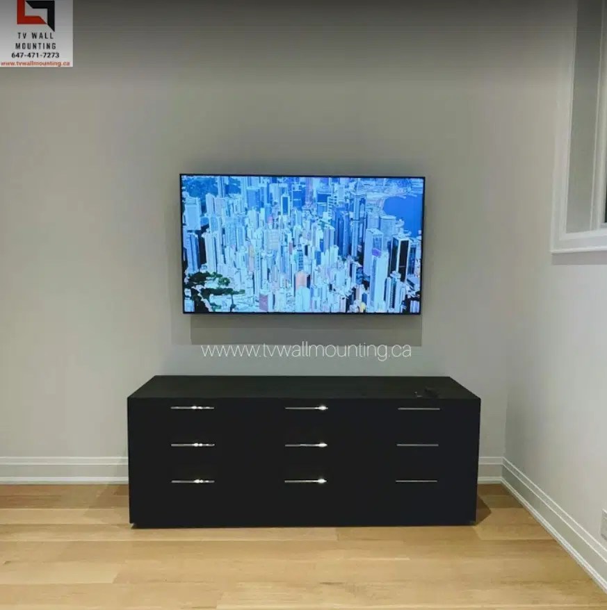 TV Mounting Service in Toronto Wall Installation & Setup