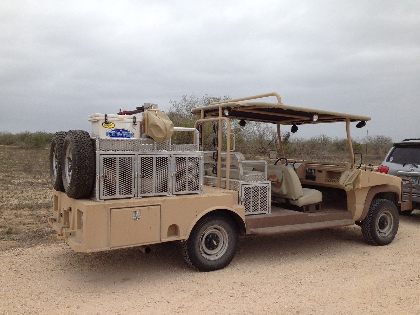 Tan Quail Rig Twilight Metalworks Custom Hunting Rigs, Jeeps
