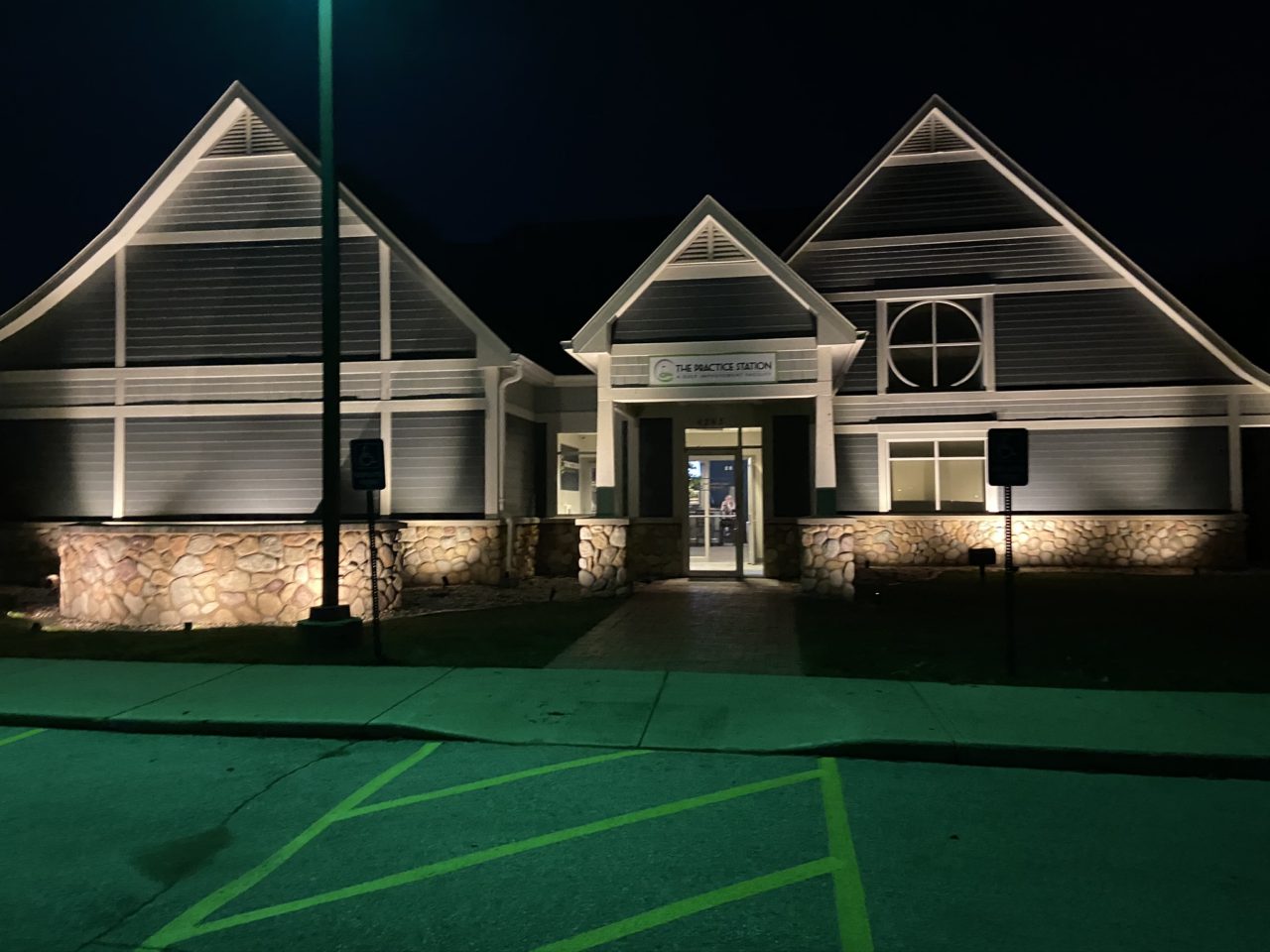 Commercial Outdoor Lighting Services near Milwaukee Area Twilight