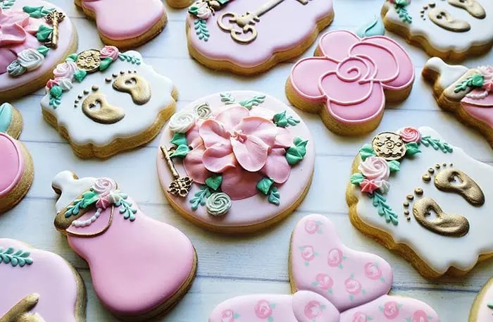 How Long Does Royal Icing Last ? Twin Stripe