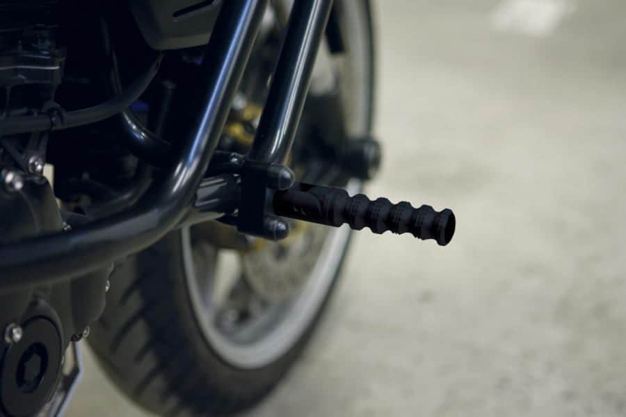 MFW Crash Bar Foot Peg Folding Clamp 0.851.125in