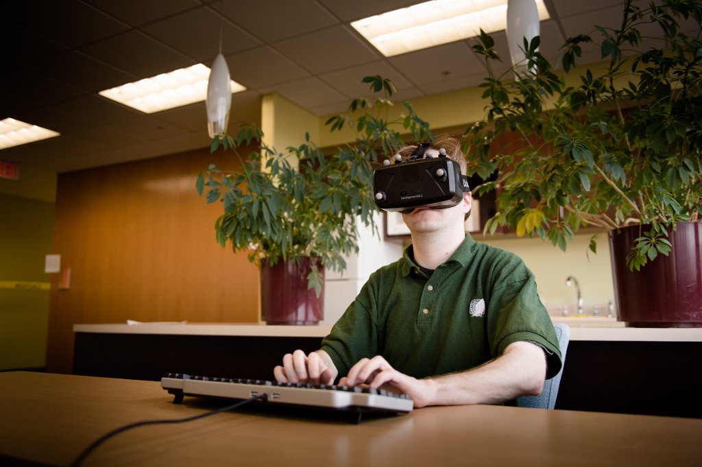 Virtual Reality Typing Lights up Ideas and Keyboards Twit IQ