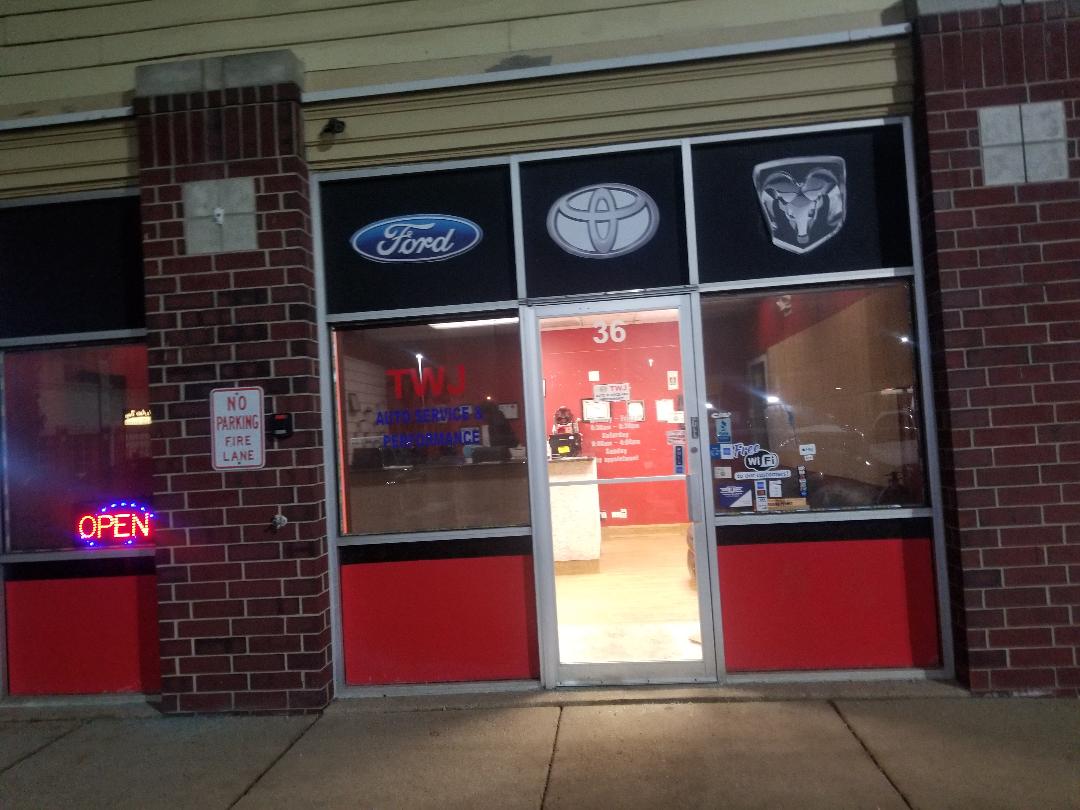 Auto Repair Shop TWJ Auto & Performance Streamwood, IL, 60107