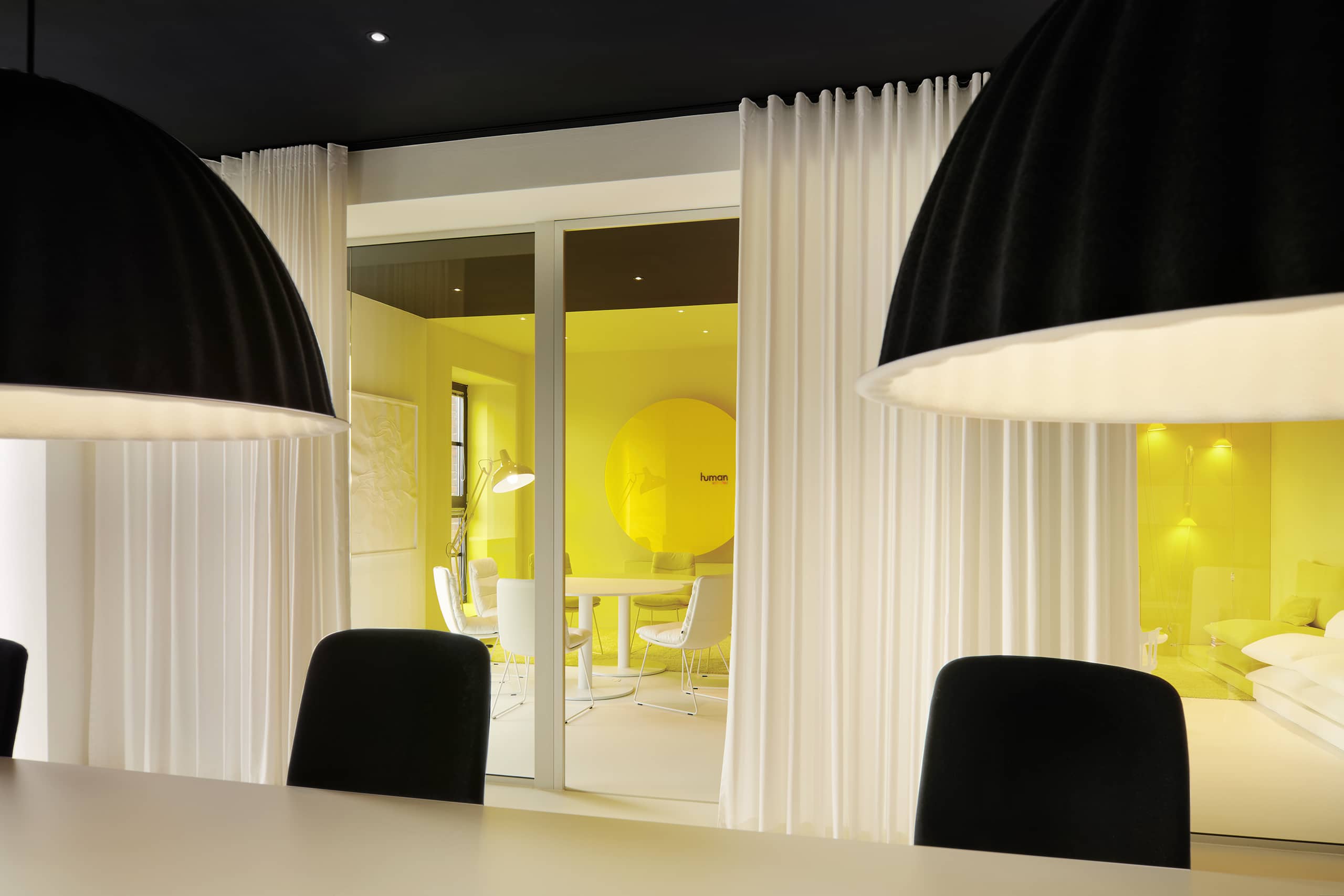 Human Unlimited GmbH. Düsseldorf two_space+product