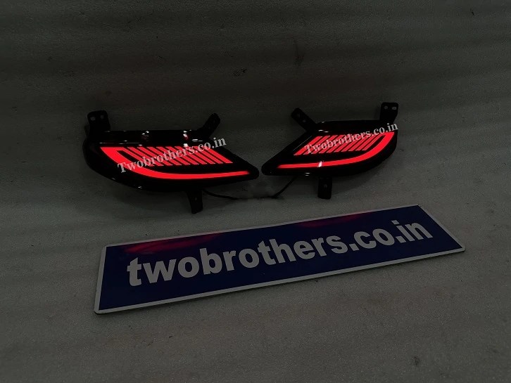 XUV 700 Rear Bumper Led Reflector Matrix Car Projector DRL Headlights