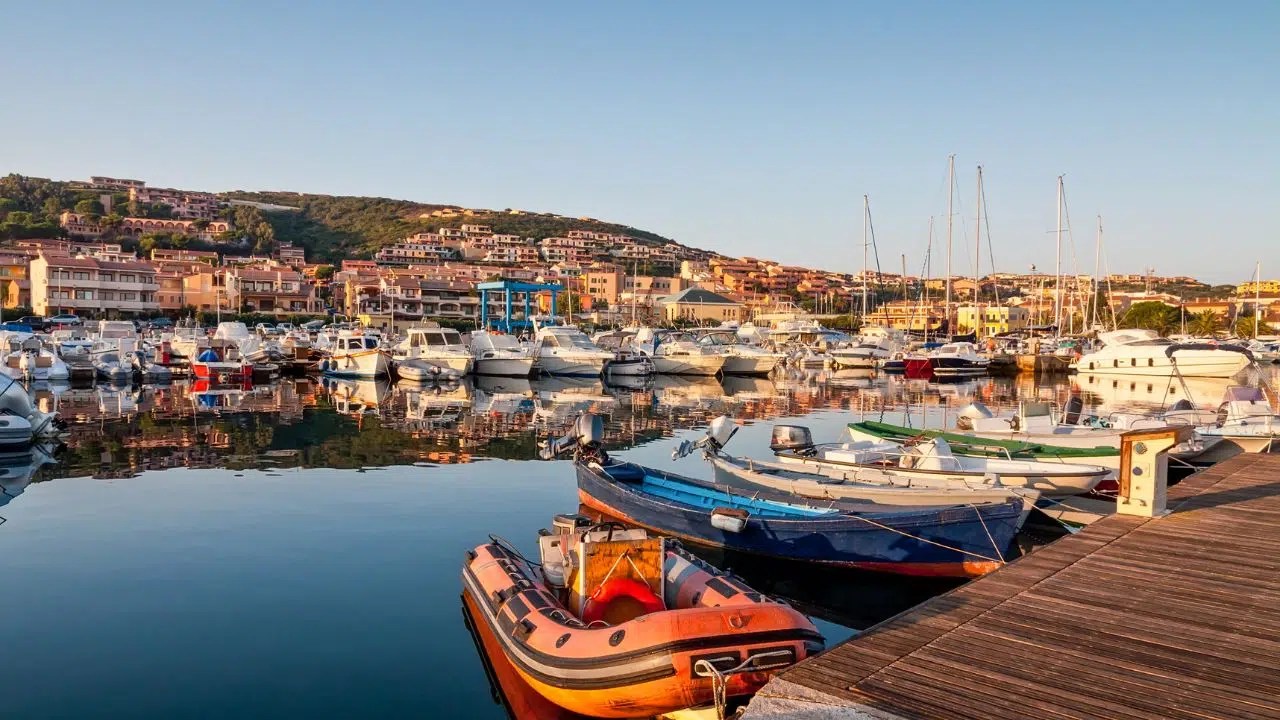 The Best Beach Towns In Greece Two Get Lost