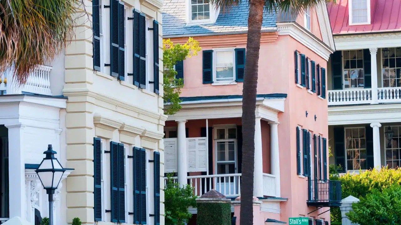 The Best Time To Visit Charleston SC (And The Worst!) 2024 Two Get Lost