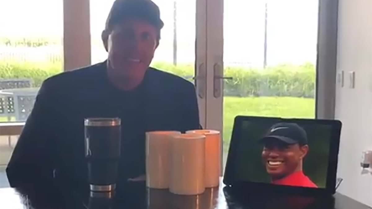 WATCH Phil 'Hosts' Tiger On Show To Remind