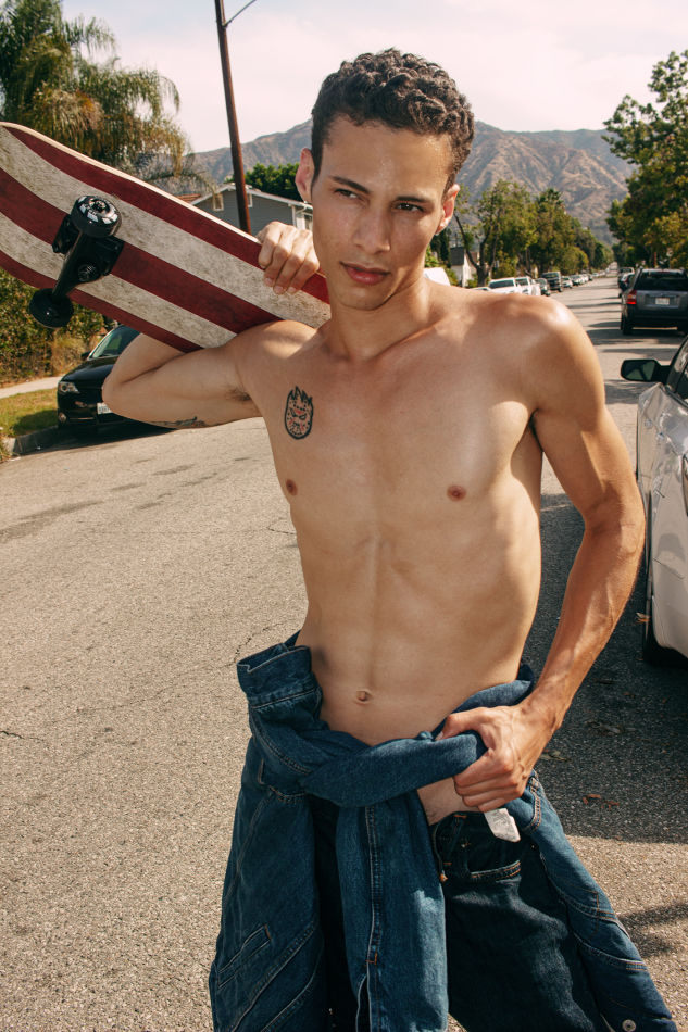 Eric Mojica TWO MGMT / Two Management Canada International Model(03)