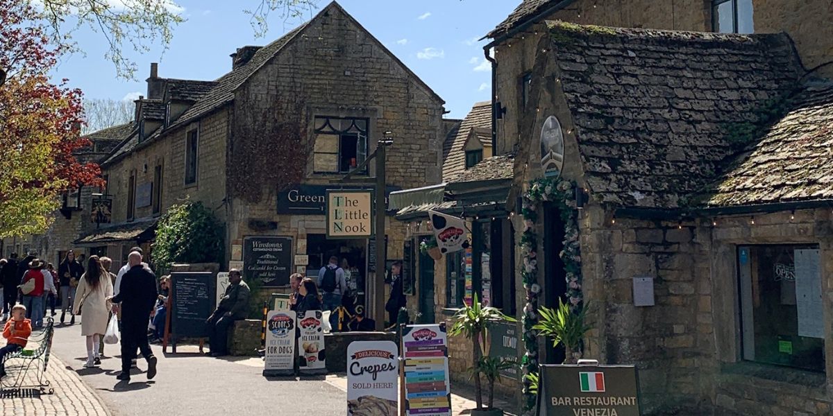  7 Incredible Cotswolds Towns & Villages To Visit Over A Weekend (23