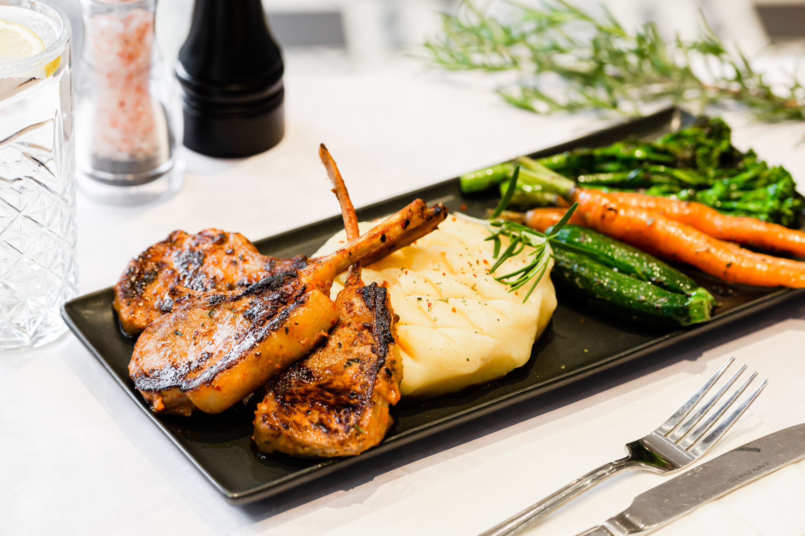 Gallery Two Spoons Bistro Cafe in Fleet Serving breakfast, lunch