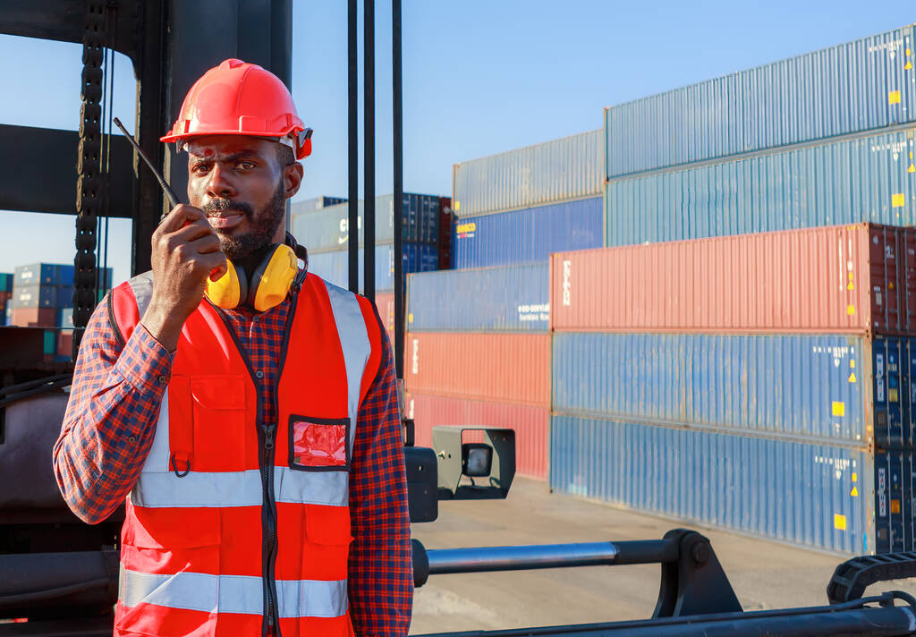 The Benefits of International Delivery Services