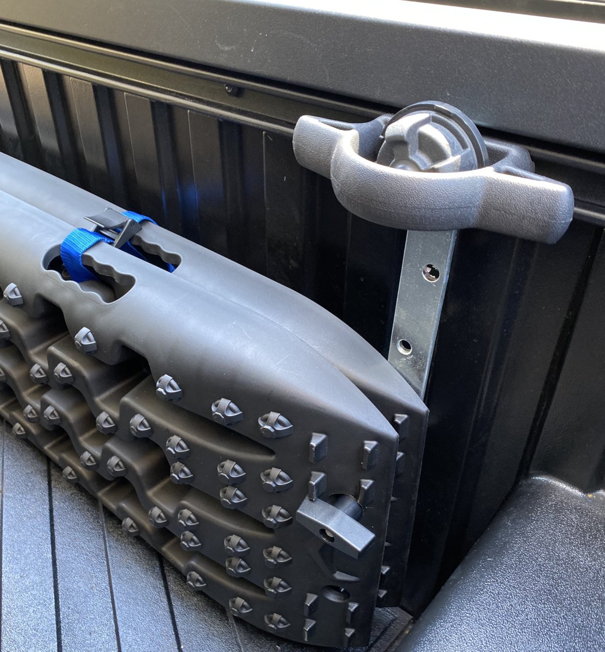 Show how you mount your traction boards Page 17 World